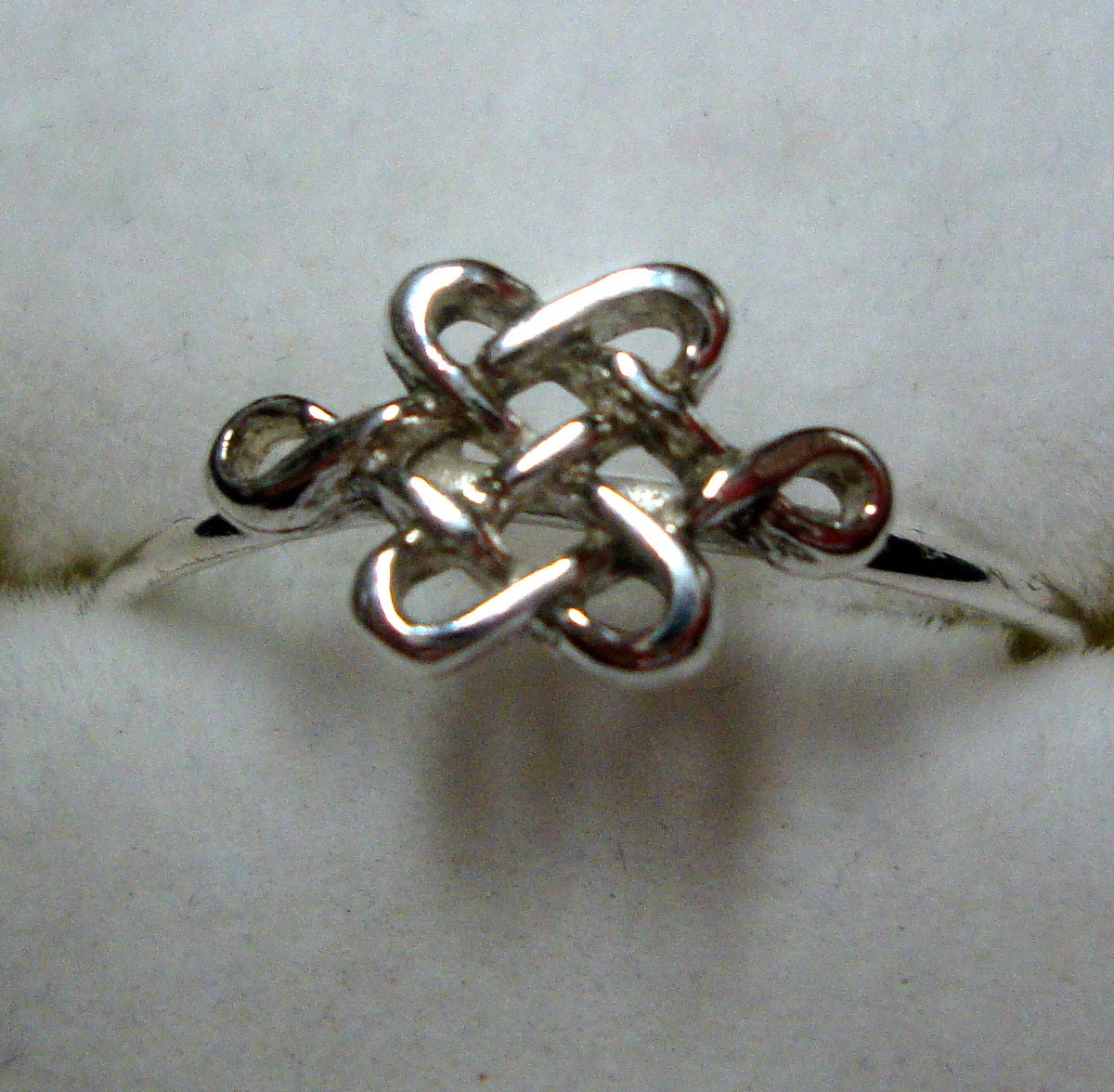 Ring Lady Braveheart - Celtic Knot, endless, shield - sterling silver  from Eco friendly source - Custom made in your size