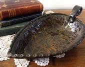 Lace Pottery Dark Bronze Blossom Leaf Bowl