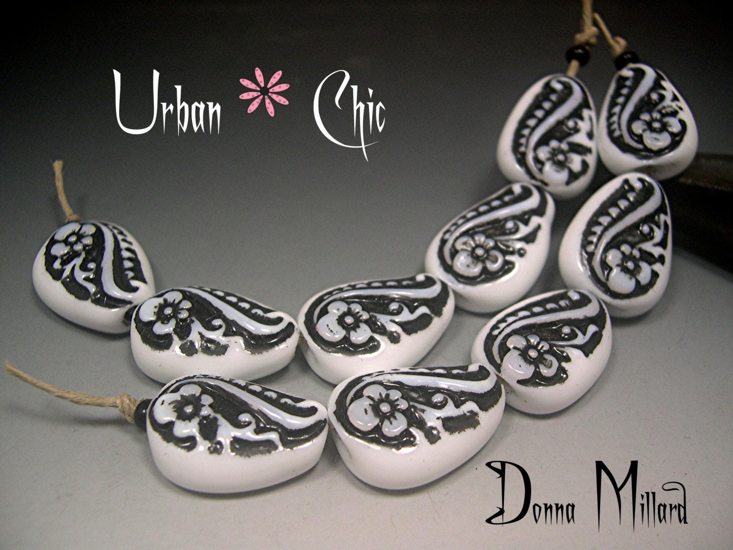 Handmade LAMPWORK Beads DONNA MILLARD sra lamp work spring summer daisy flower vintage bohemian boho gypsy white black