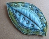 Gorgeous felt graphic leaf brooch