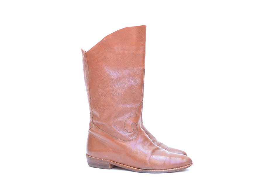size 7.5 vintage brown ltalian leather ankle boots