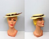 1930s slim boater with feather plume / brown velvet bow