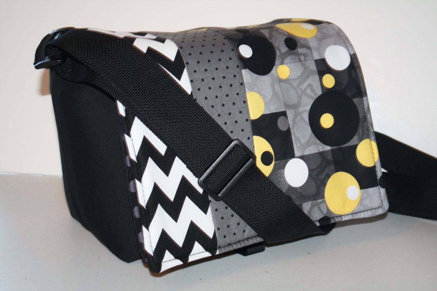 Diaper Bag / Nappy Tote / Purse / Baby Bag / Toddler Tote / MESSENGER Bag / More Pockets / Black Chevron Modern Black Yellow Grey