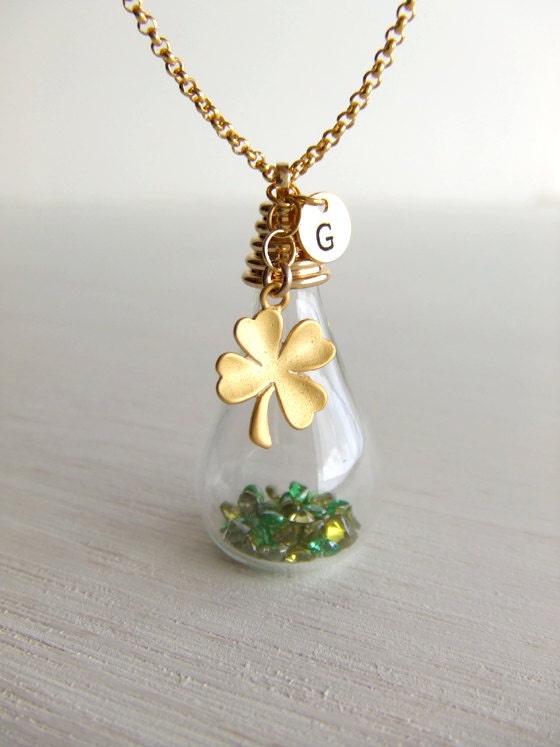 Lucky Shamrock Glass Jewelry Necklace, Clover Charm, Personalized Jewelry, August Birthday, Emerald, Peridot, Gift for Her, Friendship