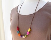 Long necklace bright stone nuggets with chain