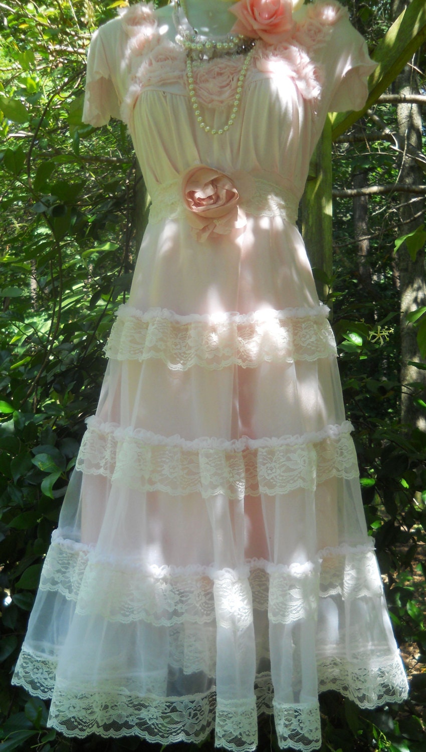 Pink lace dress tiered  ruffles  fairytale rose boho  vintage  romantic medium by vintage opulence on Etsy