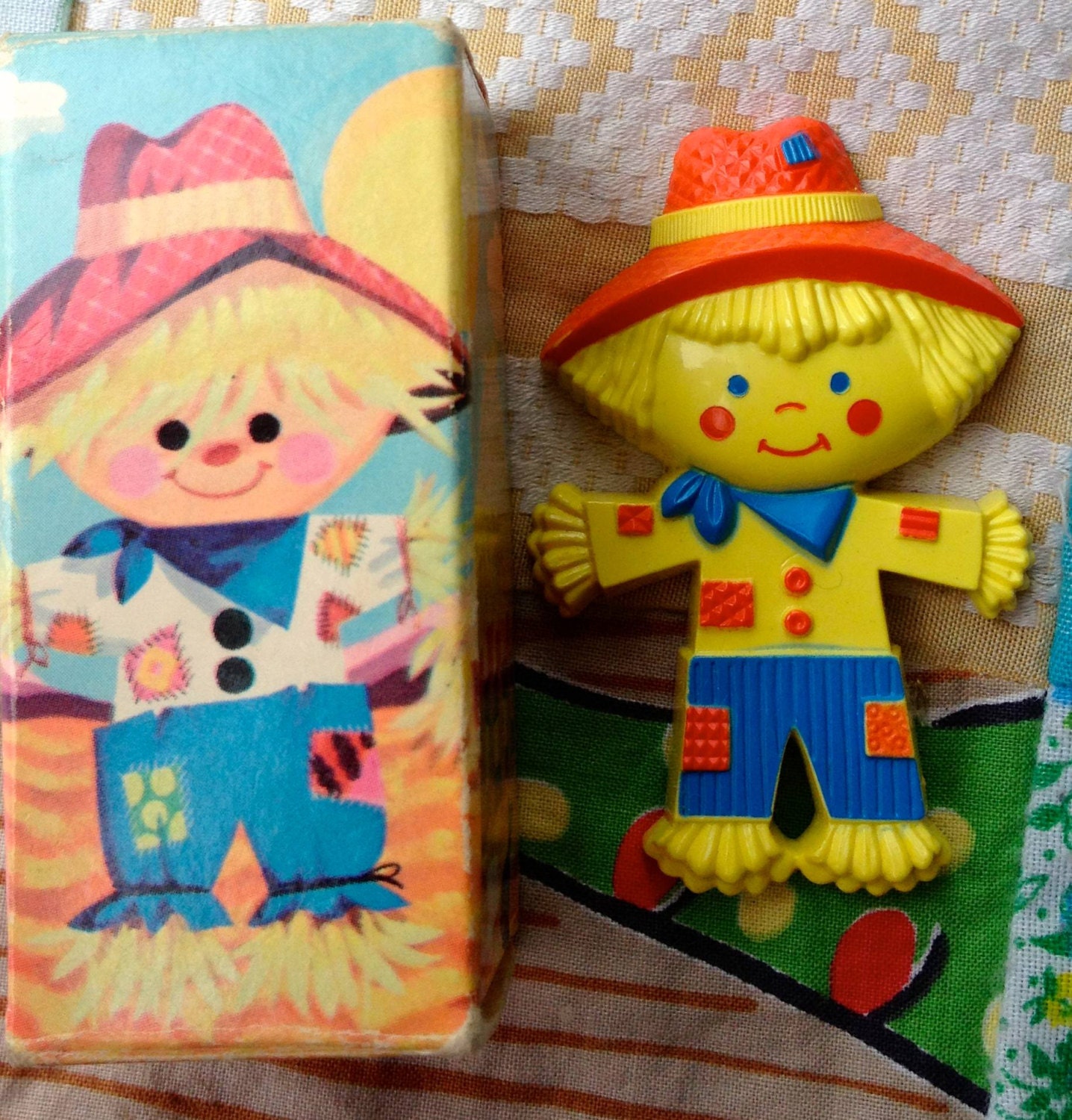 Scarecrow Avon Pin
