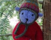 Pogo - Celia, small wool bear, sustainable toys