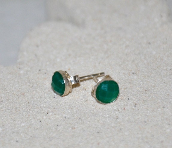 Stud Earrings, Sterling Silver Studs, Green Onyx Earrings, Sterling Silver Earrings,  Emerald Green Earrings, 6 mm stone