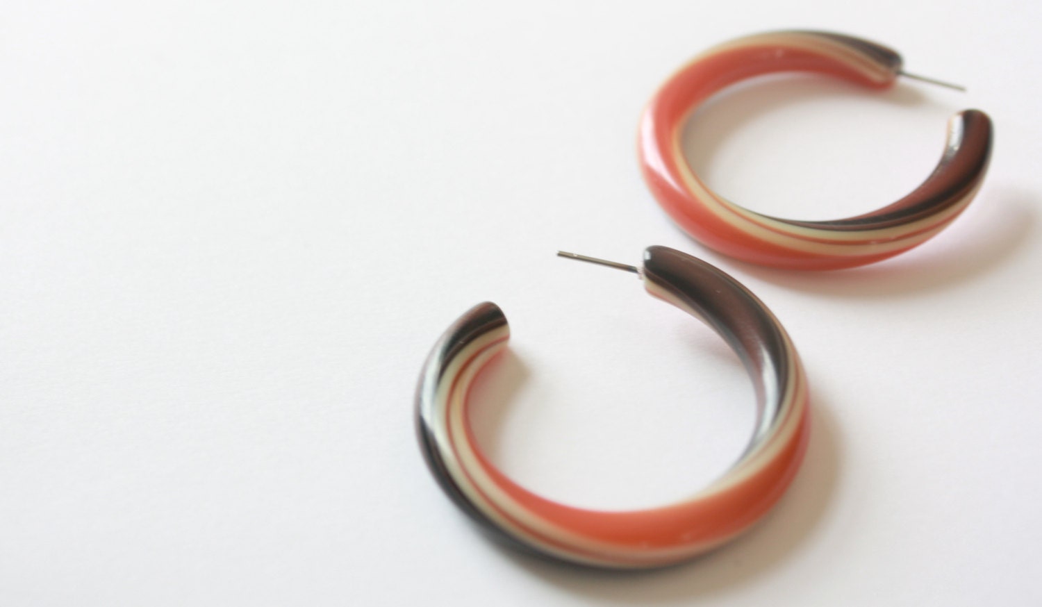 Moroccon Spice Hoops - lucite tube hoop earrings