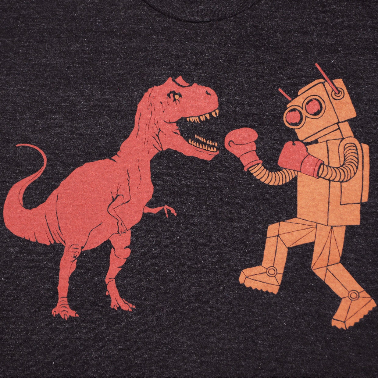 Dinosaur vs Robot - Unisex Mens T-shirt Retro SciFi Tee Shirt Awesome Funny Red Dino Orange Geek Vintage Boxing Tri Black Charcoal Tshirt