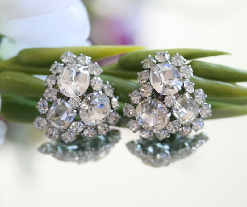 Earrings Rhinestone, Bridal Earrings, Jewelry Earrings, Vintage Earrings, Button Earrings, Stud Earrings, Wedding Earrings.