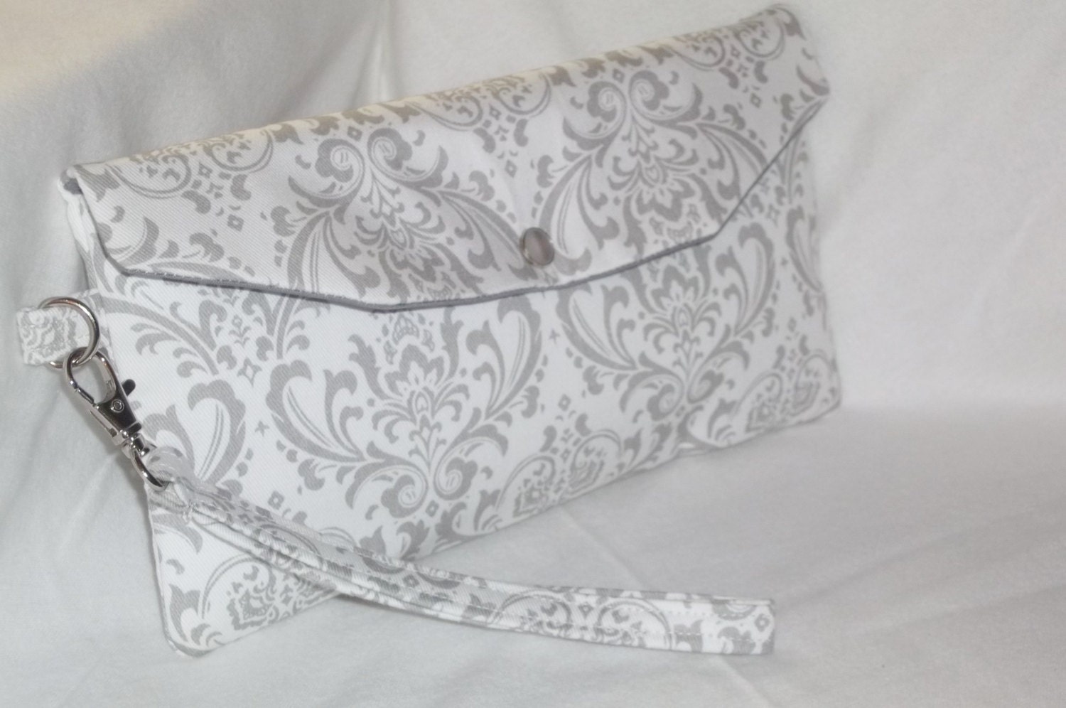 Bridesmaid Clutch/SALE and FREE SHIPPING/ Fold Over Envelope Clutch w/detachable wrist strap/Premier Prints - Madison in Storm(Grey & White)