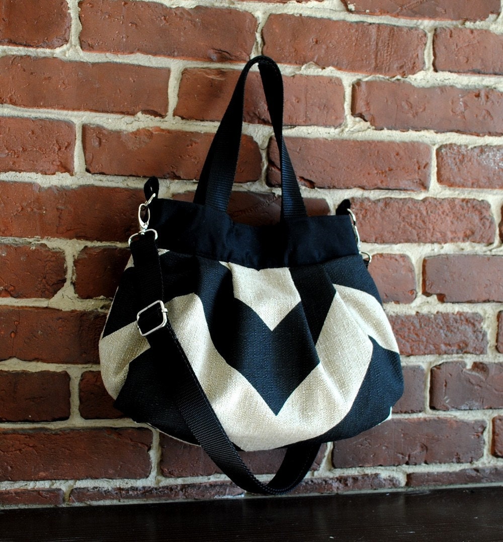 Cross Body Pleated Bag (SMALL) w/ Adjustable Strap - Chevron Black / Dention