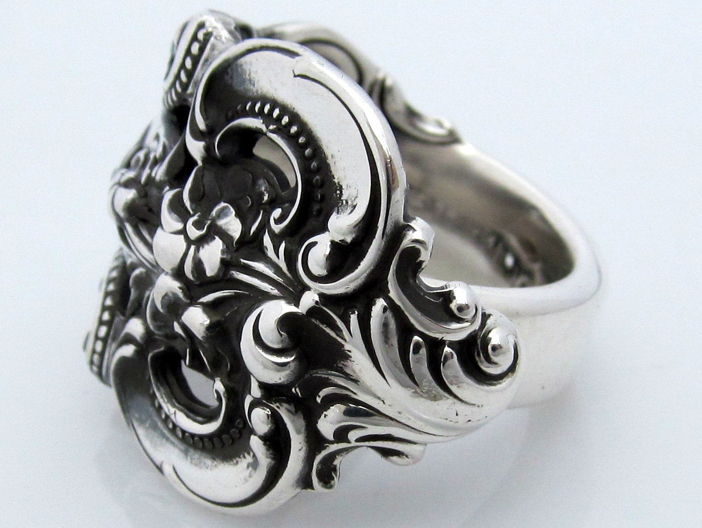 Spoon Ring Size 6 to10 Sterling Silver Grand Baroque 1941