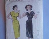 Vintage 50s Slim Skirt Sheath Dress Pattern 32