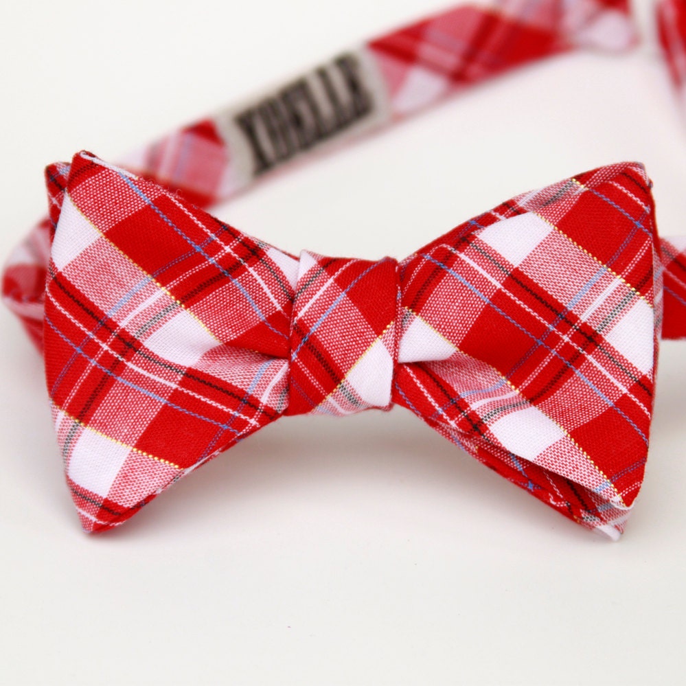 red and gold plaid freestyle bow tie