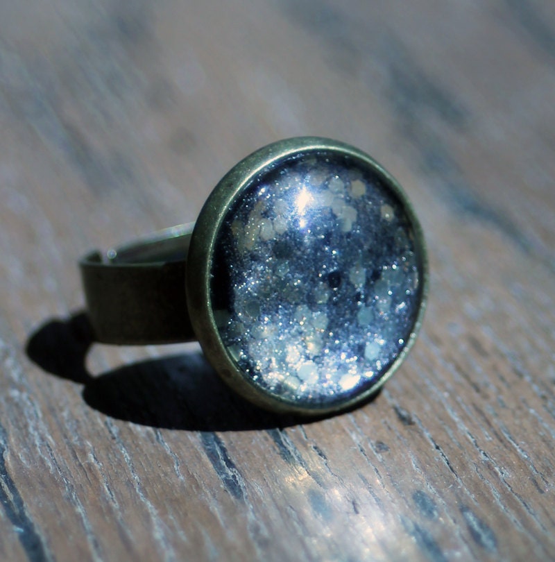 Cabochon Glitter Polish Ring - Adjustable