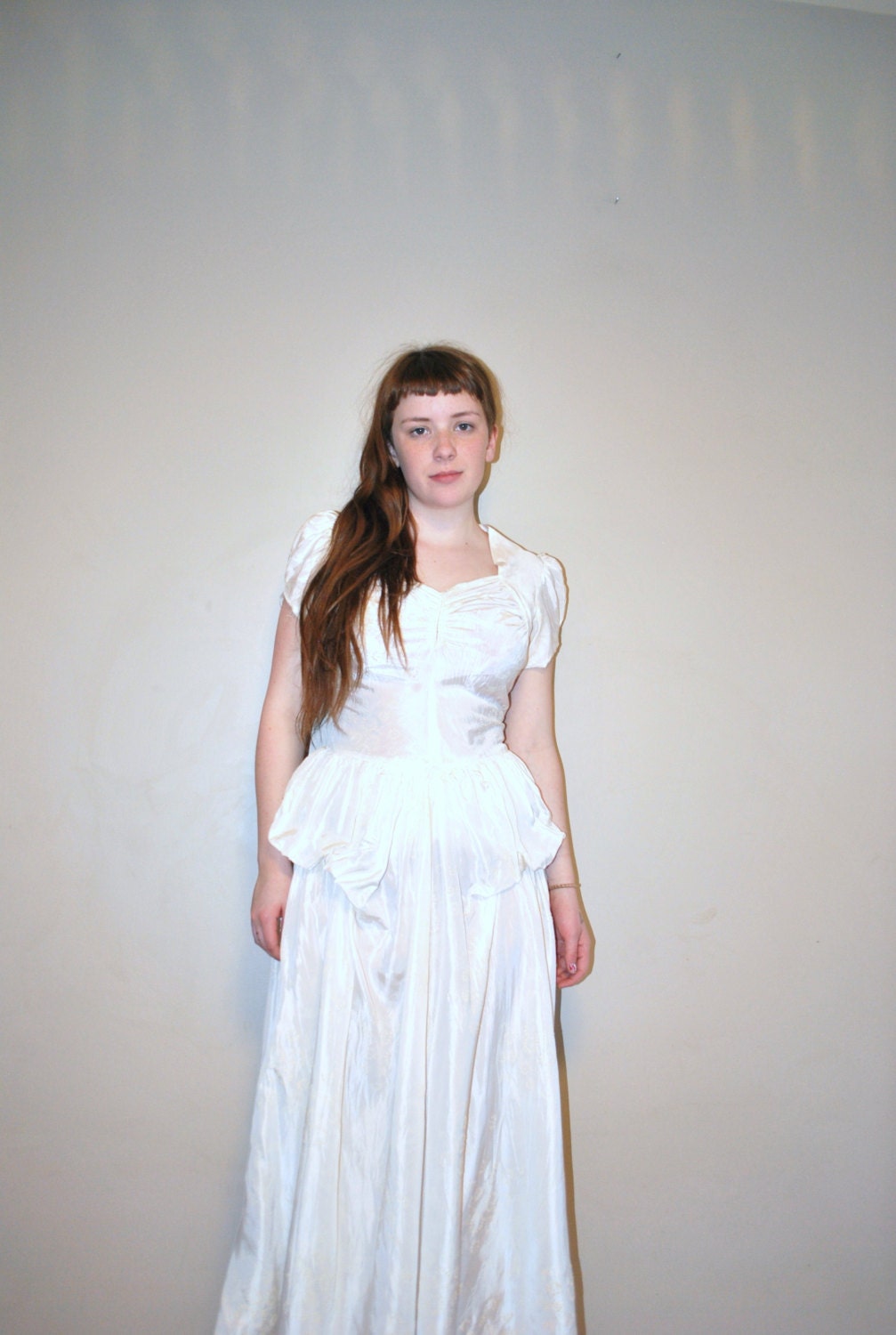 40s wedding dress // ivory white taffeta // velvet flowers // peplum // vintage 1940s formal dress
