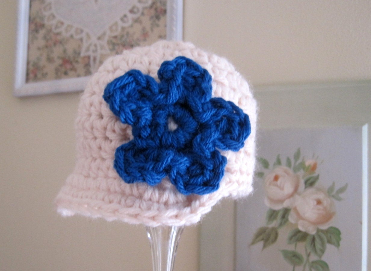 Crochet Baby Hat, Baby Girl Hat, Girl Newsboy Hat, Crochet Newsboy Hat, Newborn Hat with Flower, Ivory