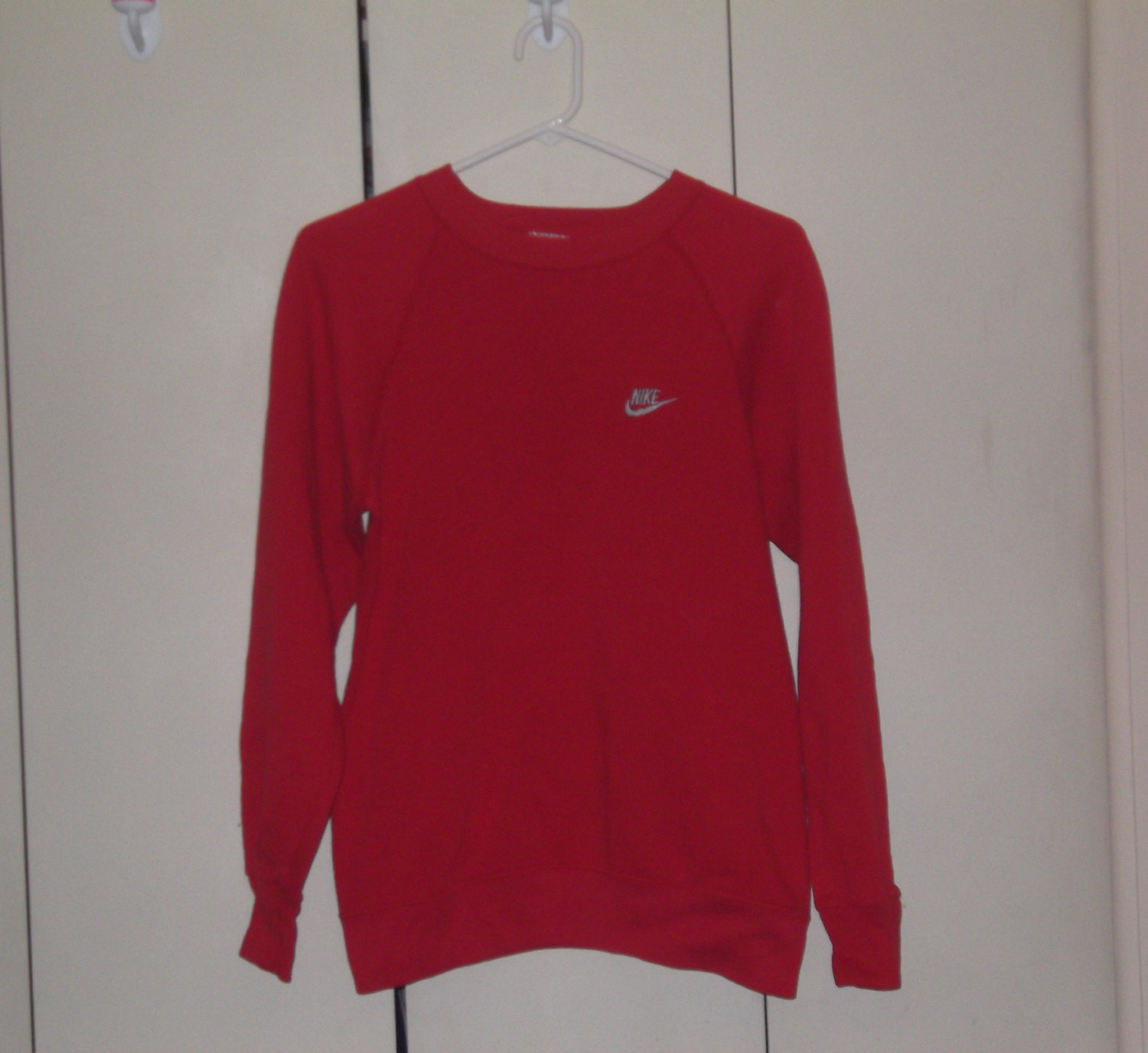 vintage 1980s Nike sweatshirt red 50/50