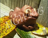 Cute Toad Sculpture Brown