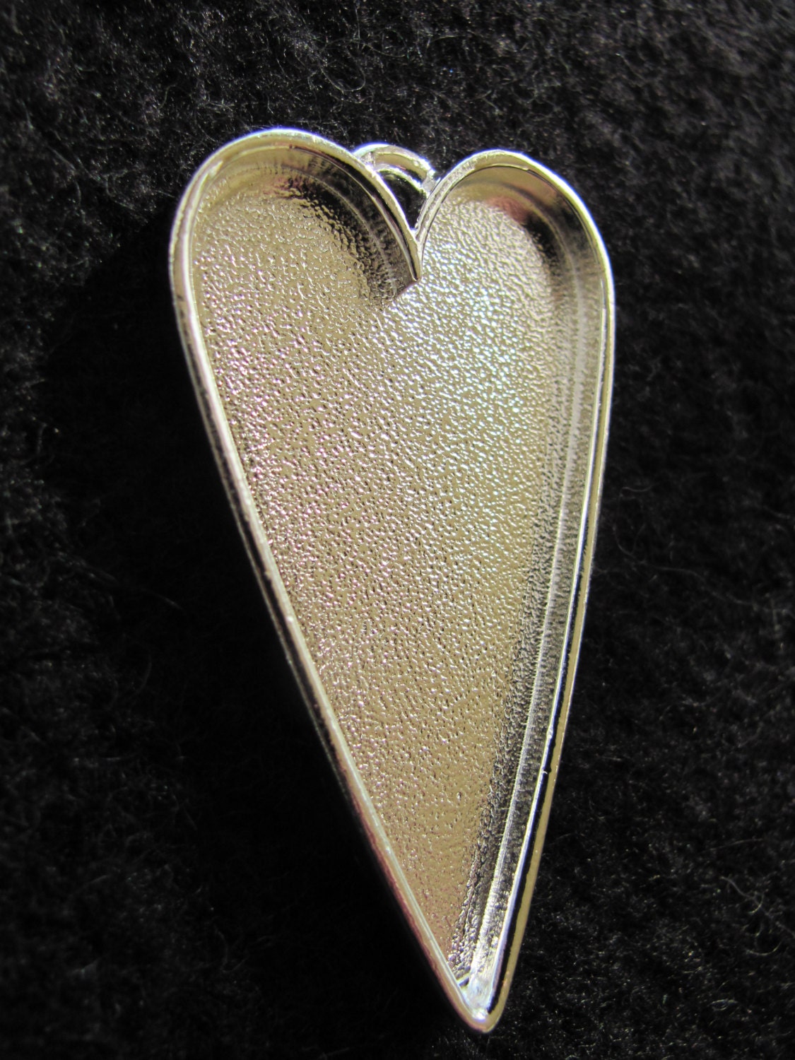 Patera Pendant, Large heart