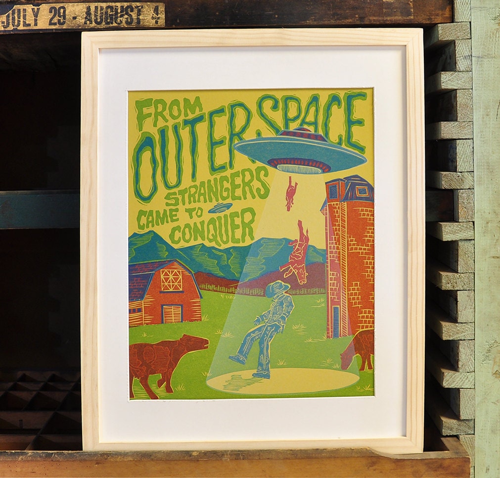 The Strangers : Letterpress UFO Pulp Fiction