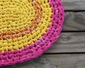 Oval Rug Strawberry Lemonade Color All cotton Handmade Crocheted Folk Art Primitive Rag rug Farmhouse Country