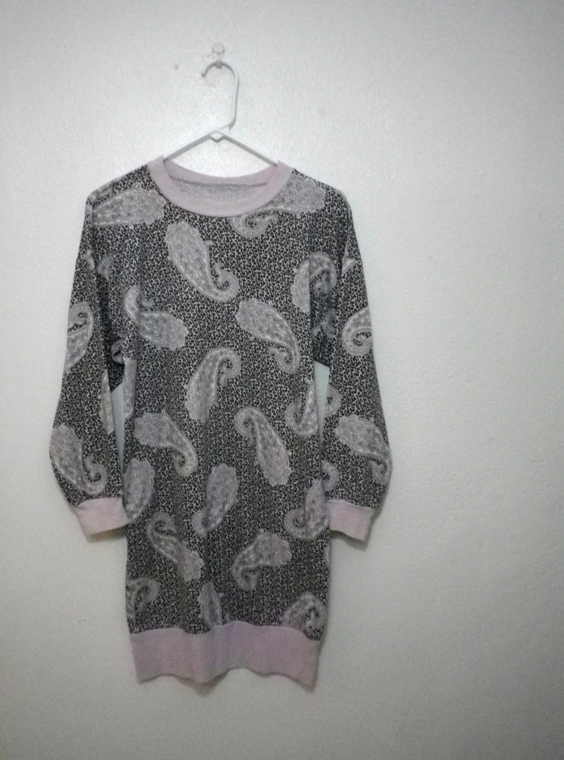 Vintage 70's/80's psychedelic paisley print sweater dress