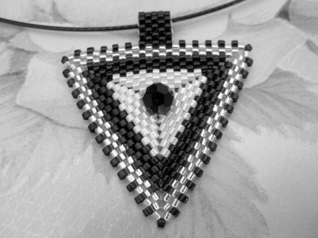 Beadwork Peyote Triangle Pendant in Black, White and Silver Beaded Seed Bead