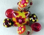 Set of 7 Handmade Lampwork Art Glass Beads by Patti Cahill, sra -- Designer color scheme with ochre and red pillow focal
