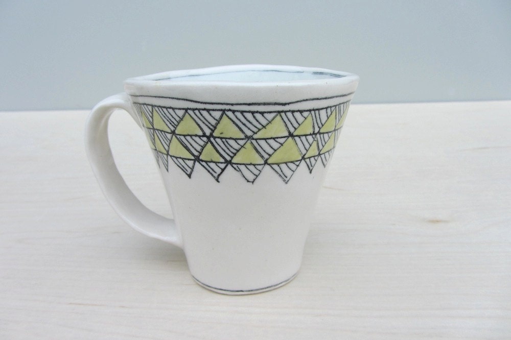 Porcelain Geometric Sketch Patterned Mug with Olive Green and Light Blue