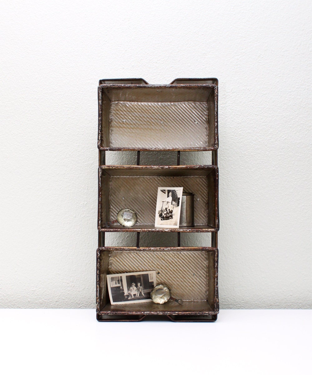 Vintage Pastry Pan