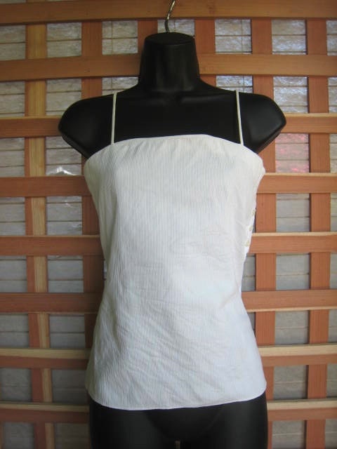 50s WHITE COTTON Sun Top With BUTTON Detail Size Small