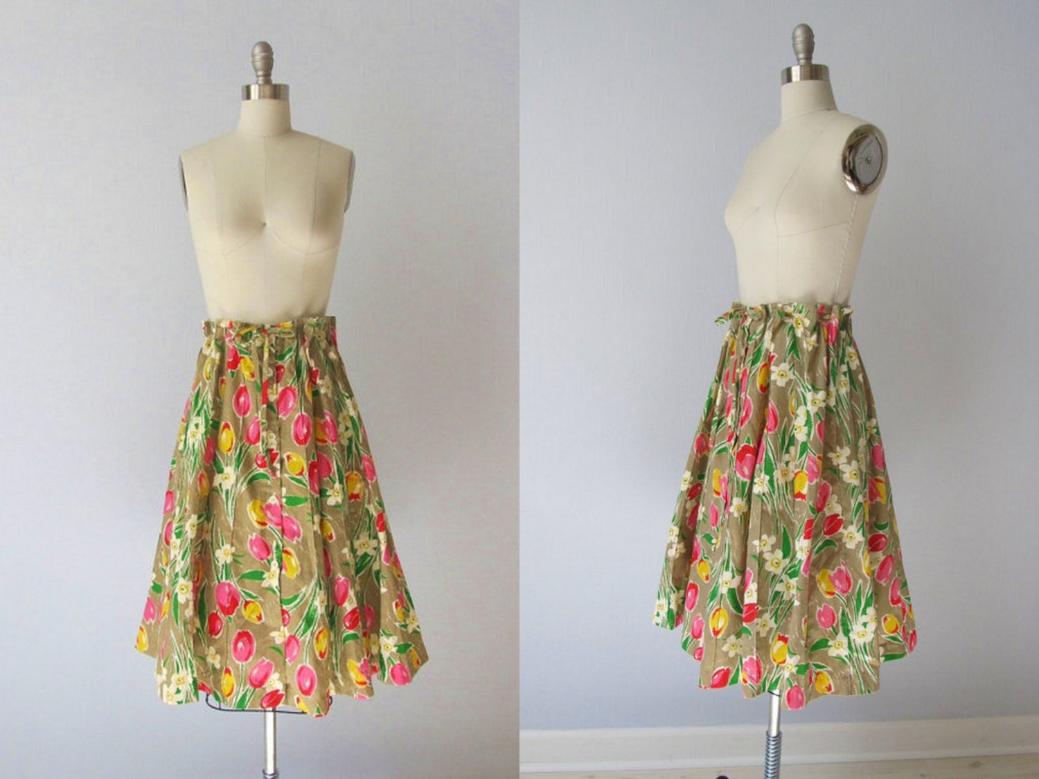 Wrap Skirt / 1980s Skirt / Wrap Around Skirt /  Dutch Gardens / Free Shipping