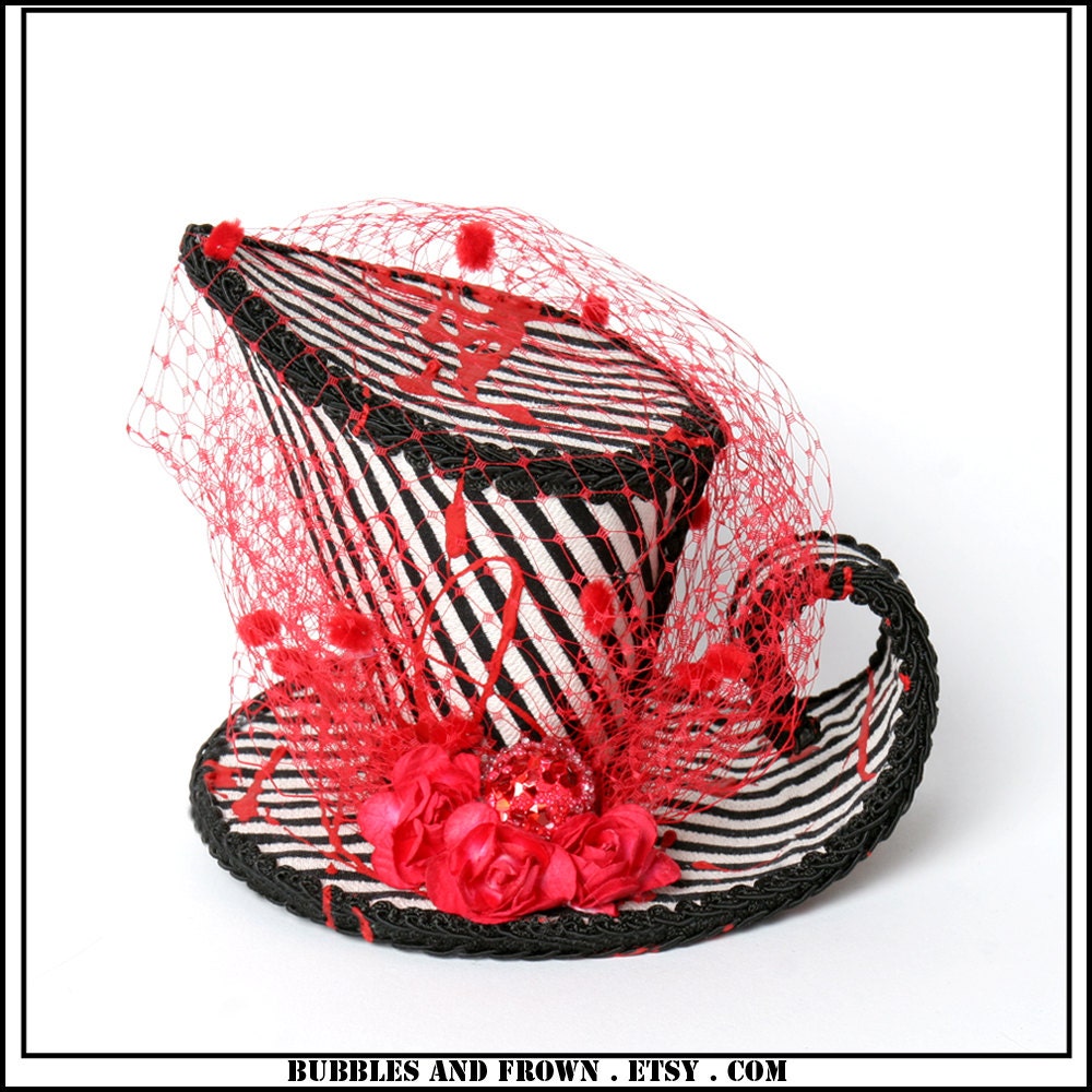 Red Birdcage.... BxW Striped Hat with Spotted Red Birdcage Veil