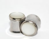 White Mother of Pearl Plugs With Silver Edge 2 0 00 Gauge  6mm 8mm 10mm 2G 0G 00G