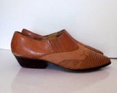 Sz 9 Vintage brown Nine West leather women shoes.