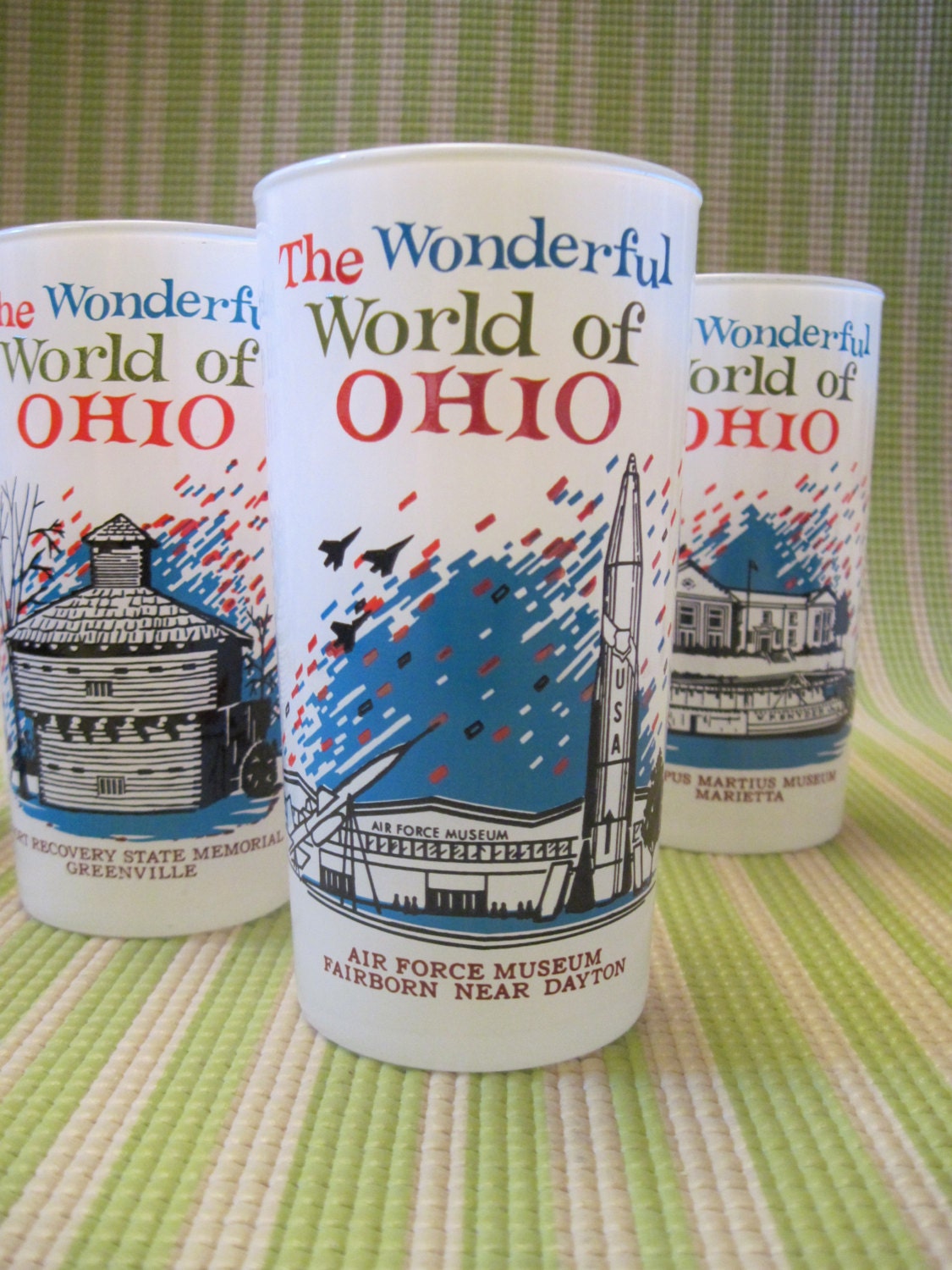 Vintage Ohio Souvenir Glasses / The Wonderful World of Ohio
