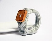 Knot bracelet, grey pearl cotton bracelet. Wooden bracelet. Fiber bracelet.