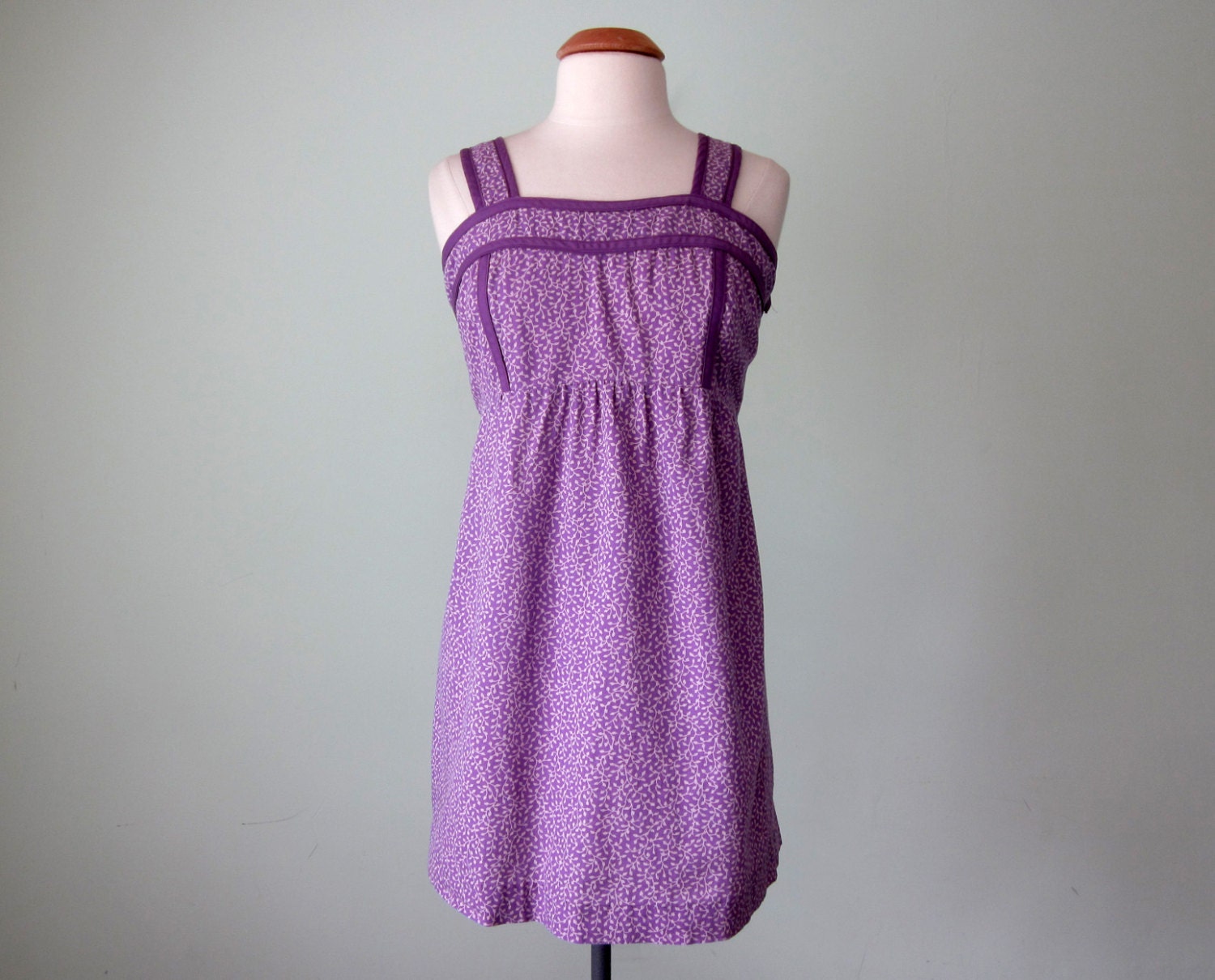 70s dress / lilac vine print summer sundress cotton mini (m - l)