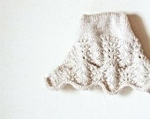 Trumpet - Handknit Bonnet