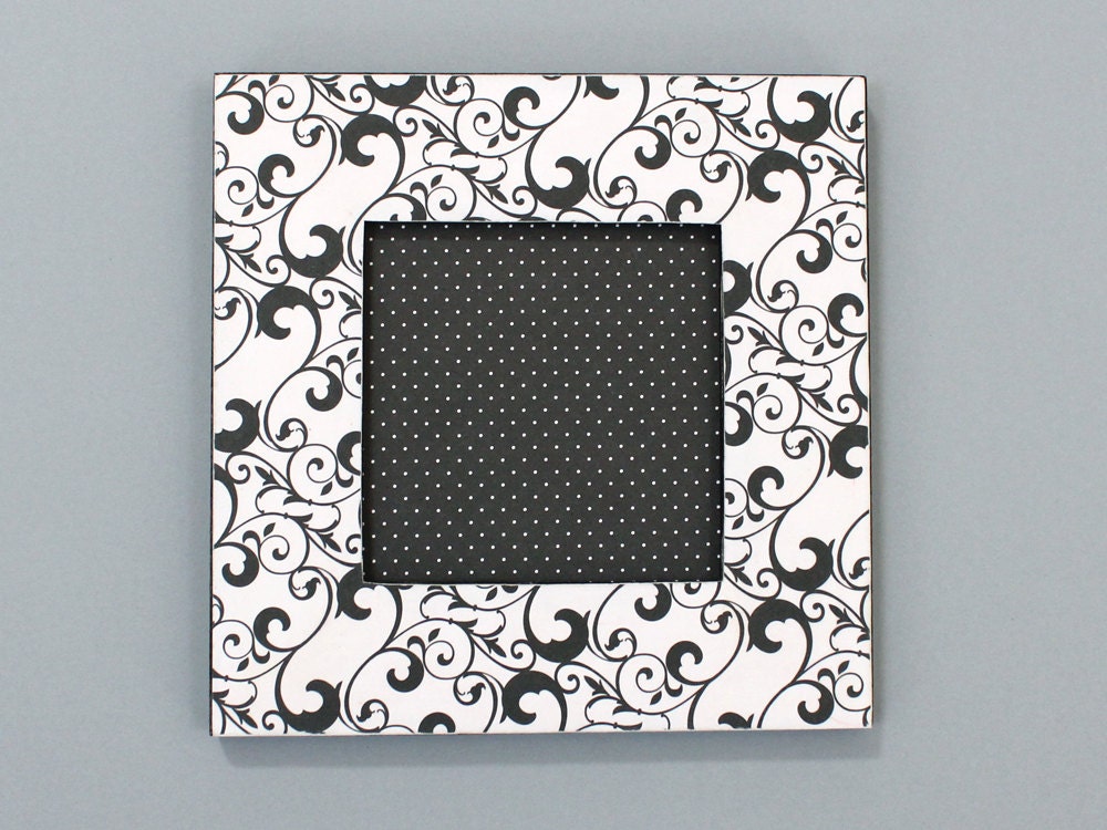 Black and White Swirl Picture Frame Magnet