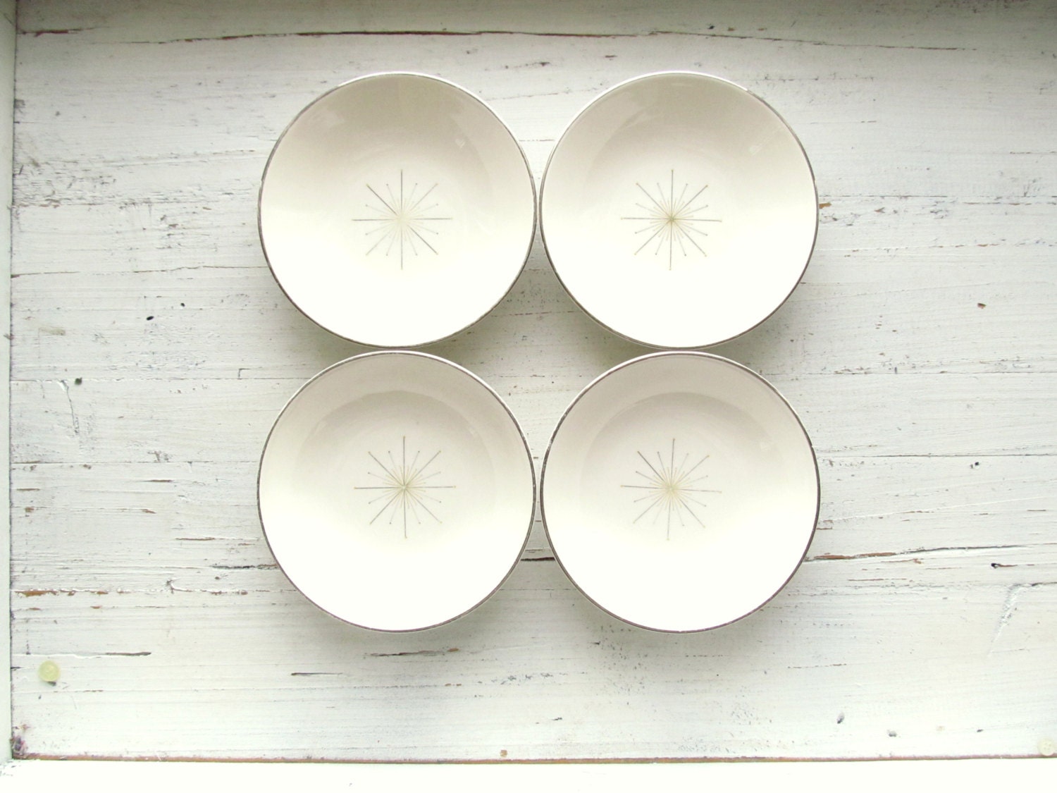 Set of Four Small Vintage Modern Star Bowls