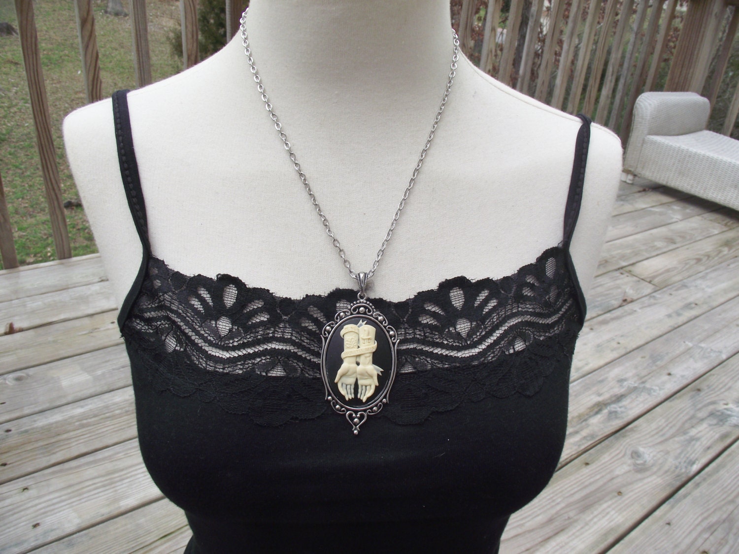 No Regrets - Morbid Cameo Necklace