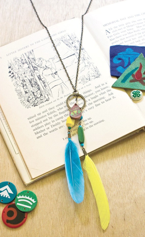 Camp Fire Scout Necklace - Sky Blue/Yellow Feathers
