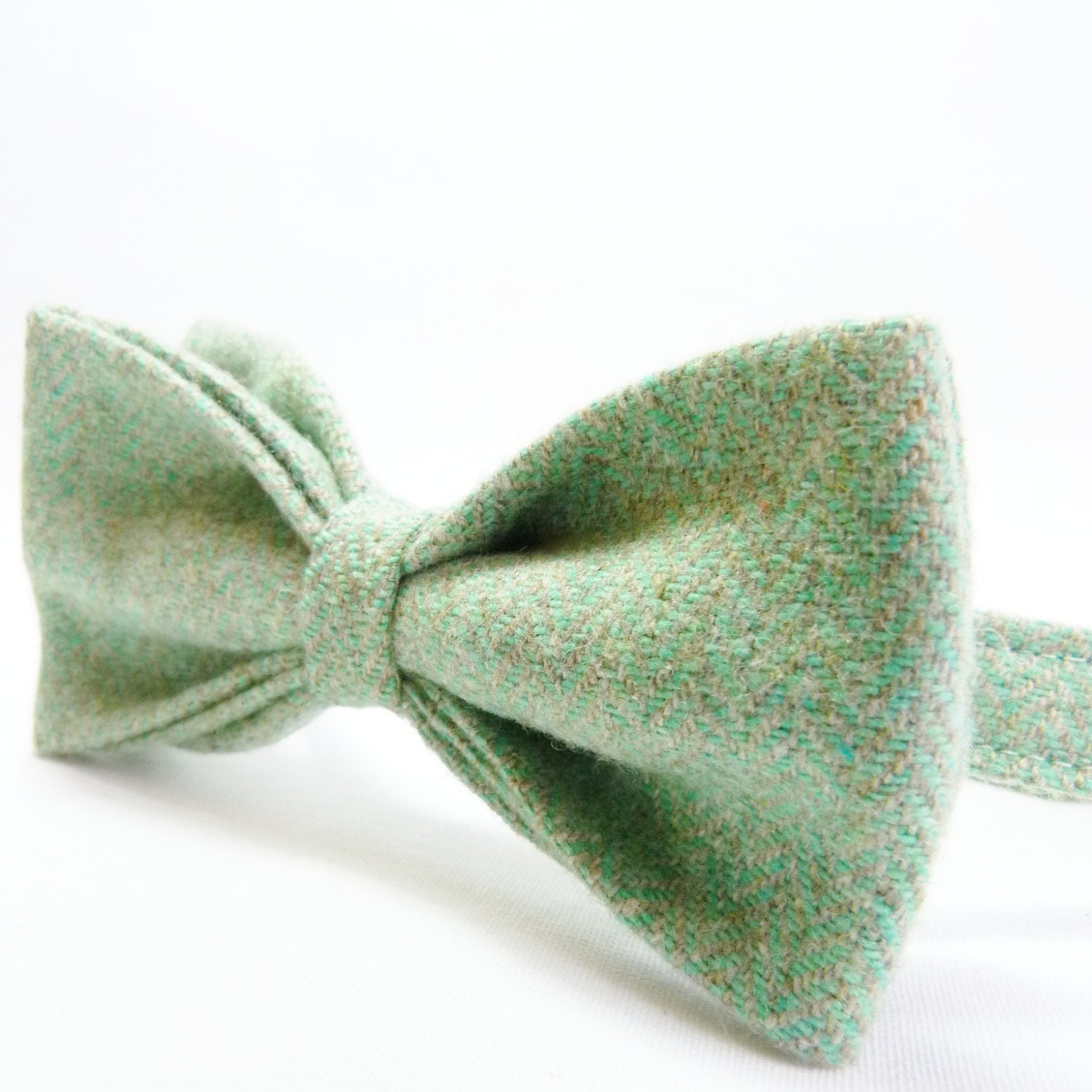 Mens Pretied Bow Tie -  Paris Green/Beige Herringbone Irish Tweed