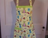 Reversable Apron In Fun Spring Pattern