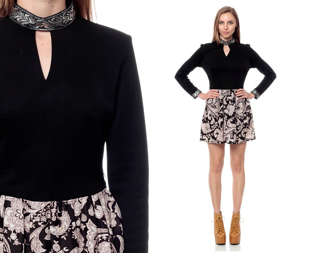 70s Hippie Dress Black PAISLEY Print Mini Choker Keyhole Neck 60s Mod 1970s Vintage Boho Long Sleeve High Waisted MiniDress Medium Large